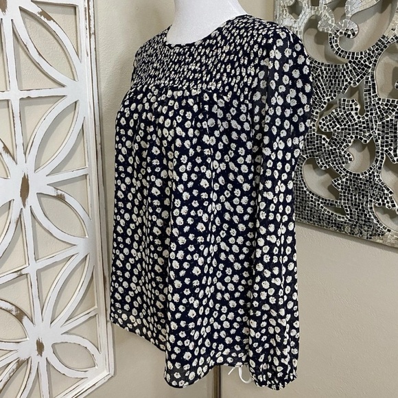 J CREW size 0 FLORAL PRINT SMOCKED BABYDOLL CHIFFON LAYERED LONG SLEEVE TOP - Picture 4 of 6